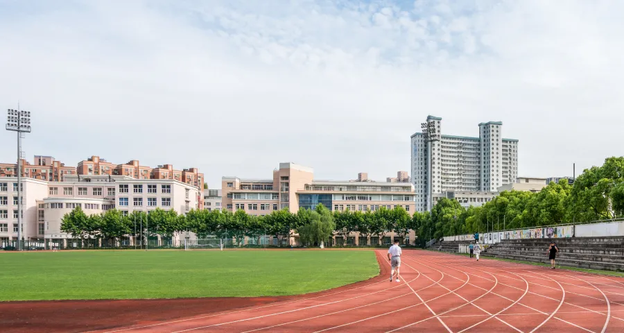 扬弃古板以太，拥抱光网络？南京都会职业学院的刷新选择