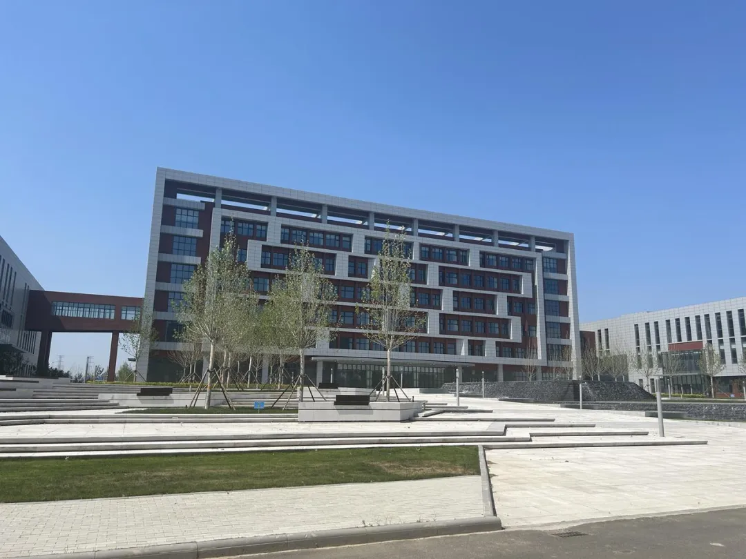 天津职业大学