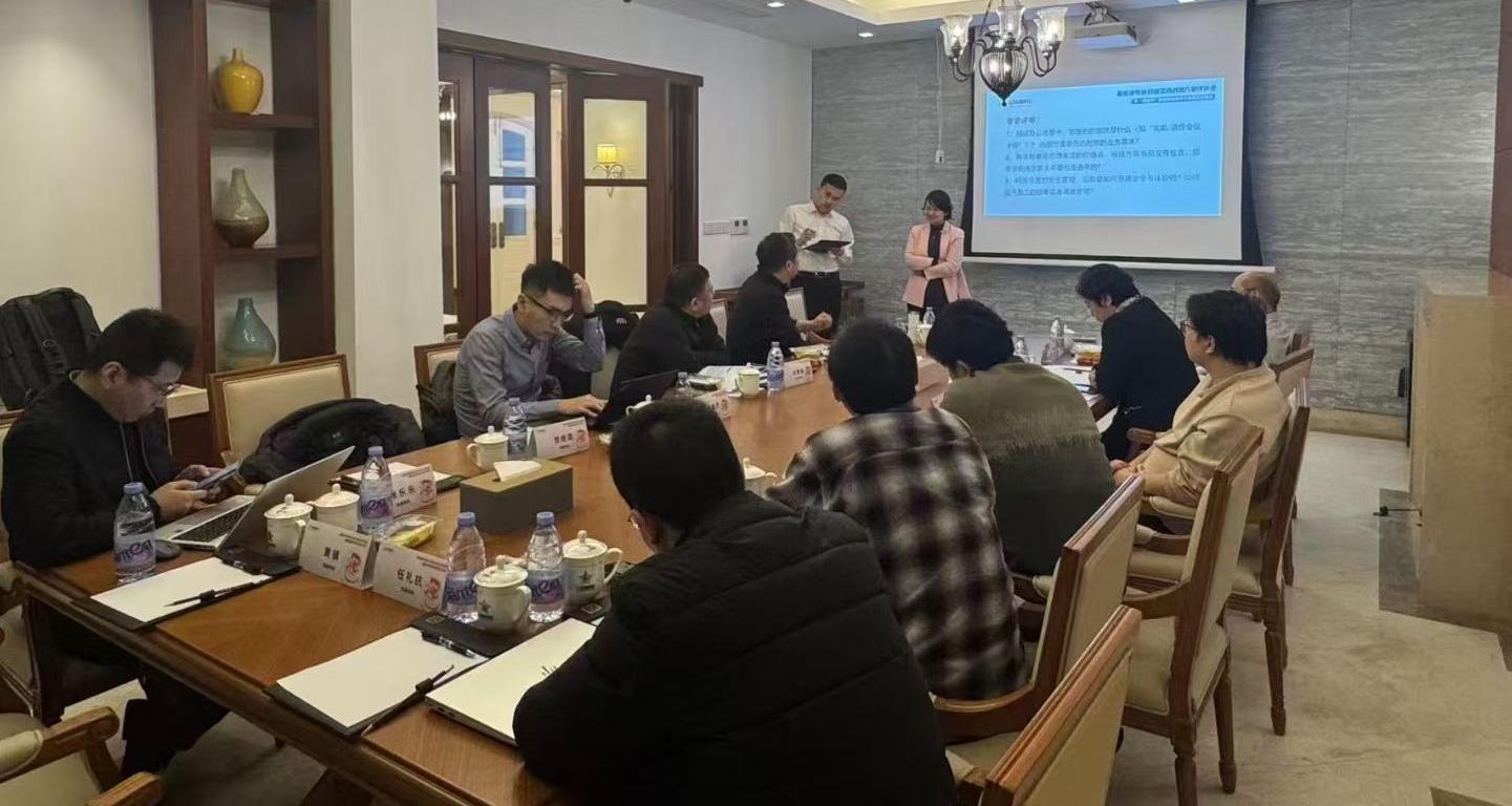 携手客户共筑金融新质生产力，深化保险证券场景化方案